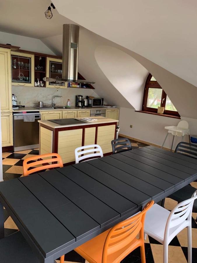 Szines Panorama Apartman Balatonlelle Exterior foto